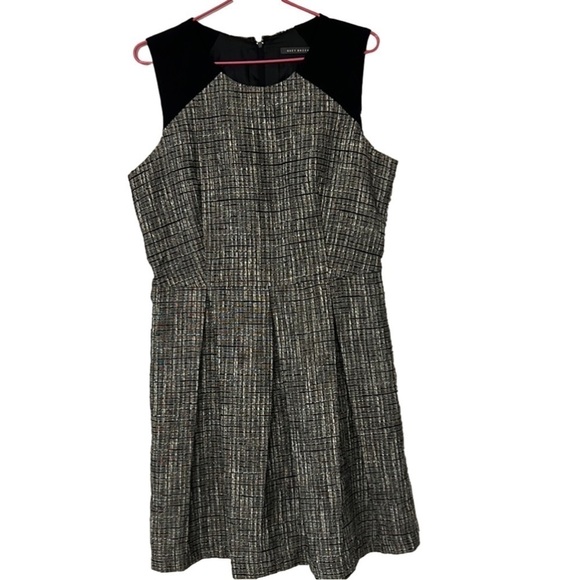 Suzy Shier Dresses & Skirts - NWT Suzy Shier A Line Pleated Dress
